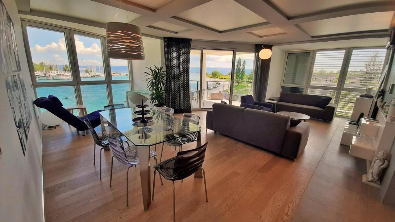 Apartment Iva Omiš Екстериор снимка