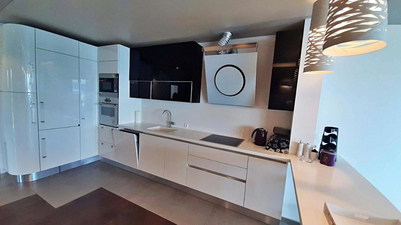 Apartment Iva Omiš Екстериор снимка